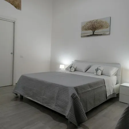 Martins Apartament * Palermo